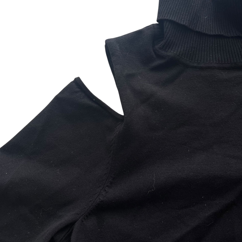525 America Women Sz L Black Cold Shoulder Turtleneck Ribbed Knit Sweater Grunge - Picture 9 of 15